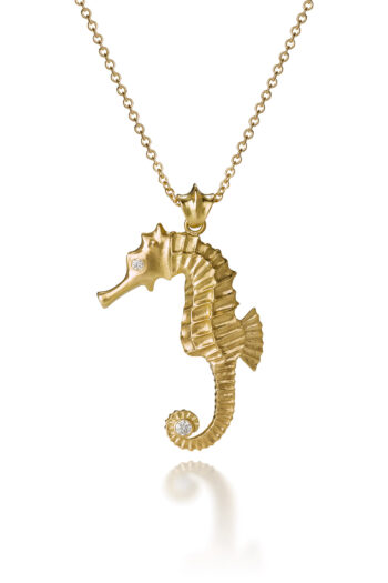 Seahorse with Diamonds in 18 Karat Gold